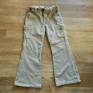 Gap kids velvet cargo boho flare tan pants, size 6 with a floral belt